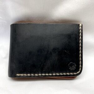 NWOT Buffalo Leather Bifold Wallet